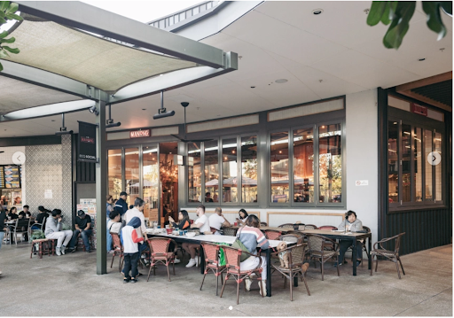 Sir Manong Eastern Creek logo