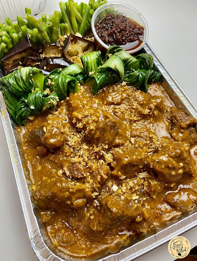 Kwento at Rekado Filipino Food Catering logo