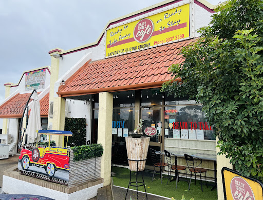 Ready Eddies Cafe logo